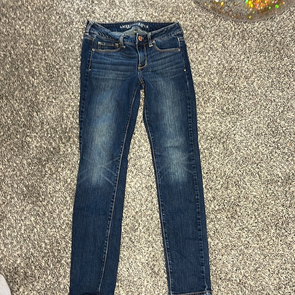 american eagle blue jeans